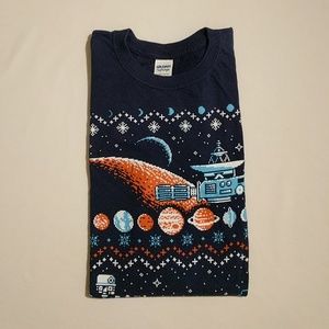 Unisex Christmas T-shirt 8-bit Video Game Medium